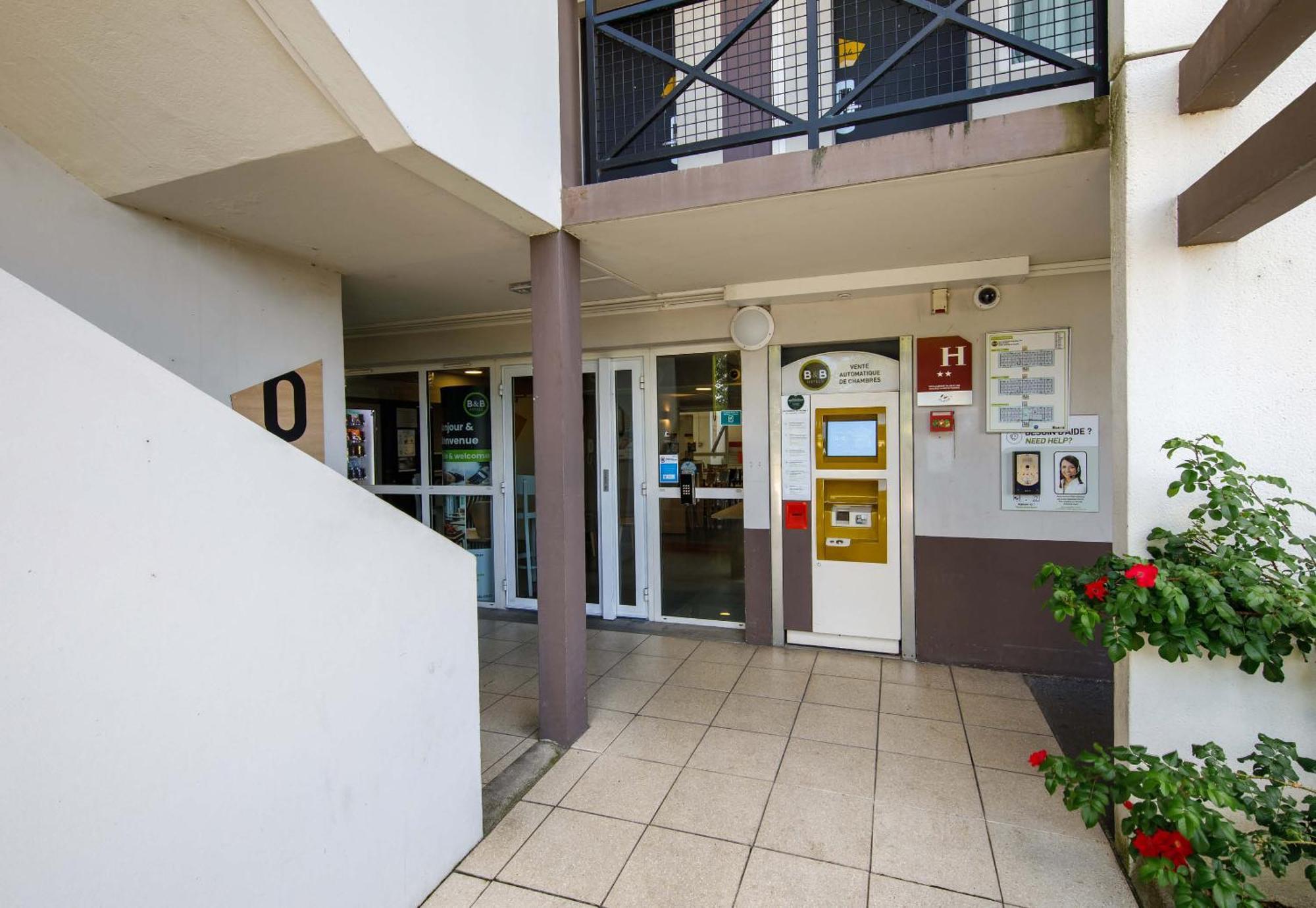 B&B Hôtel Moulins Toulon-sur-Allier Buitenkant foto