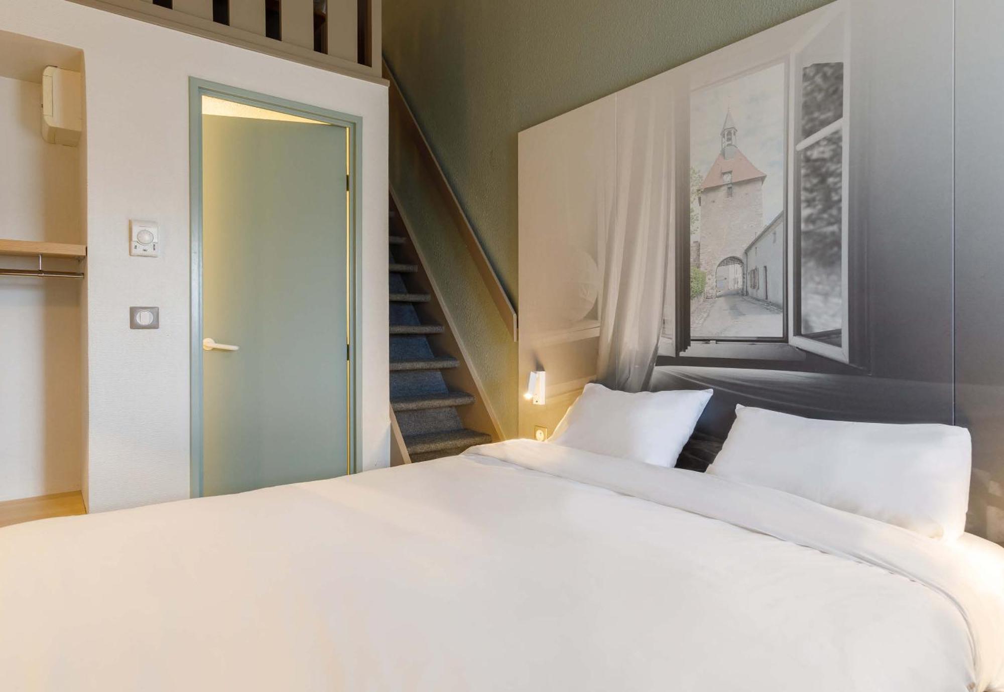 B&B Hôtel Moulins Toulon-sur-Allier Buitenkant foto