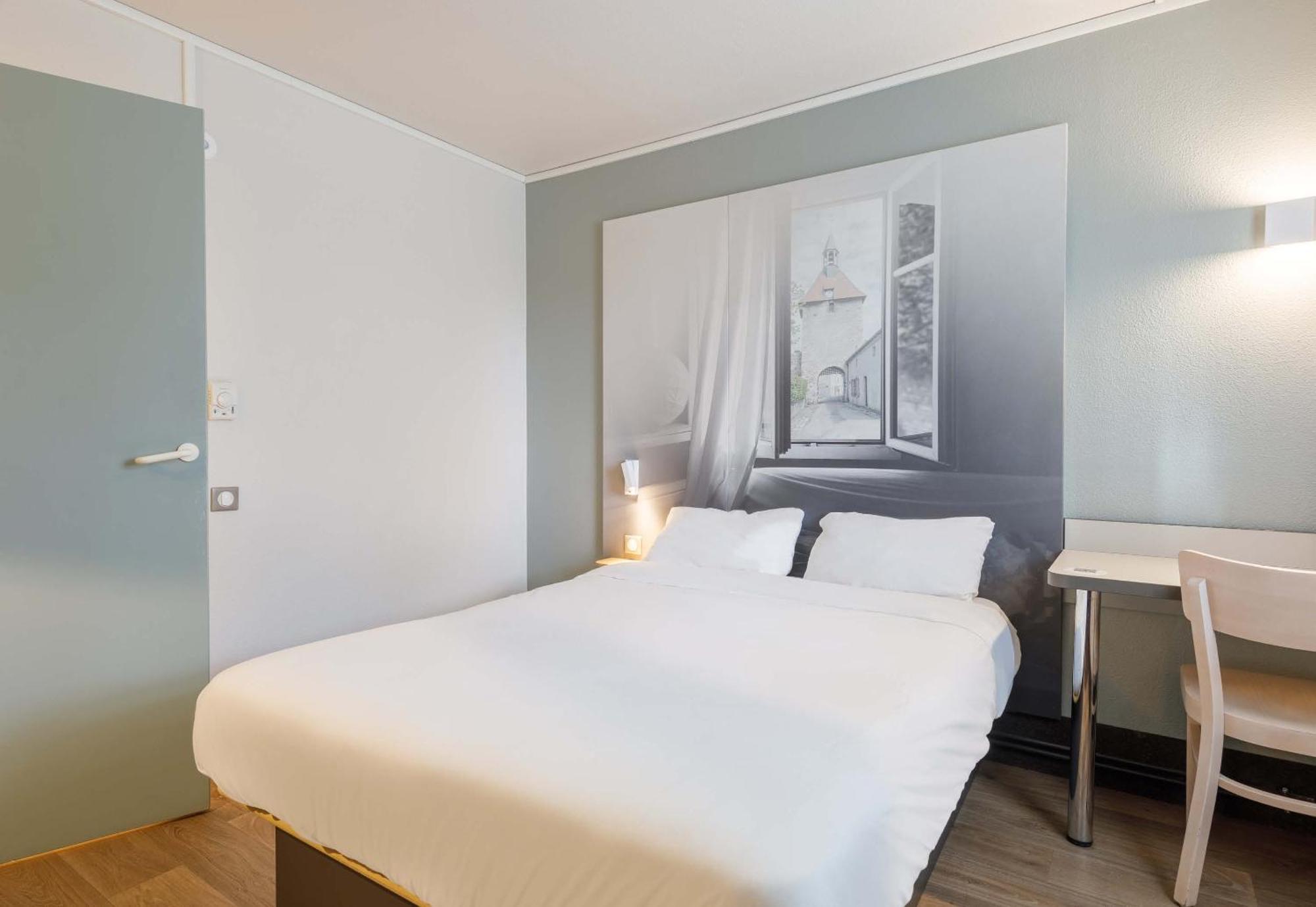 B&B Hôtel Moulins Toulon-sur-Allier Buitenkant foto