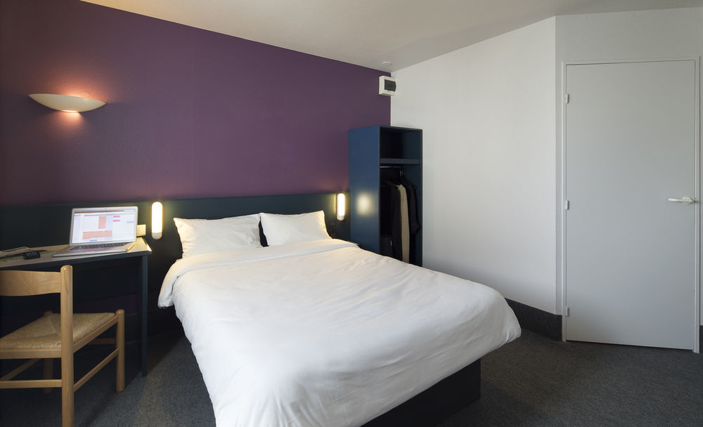 B&B Hôtel Moulins Toulon-sur-Allier Buitenkant foto