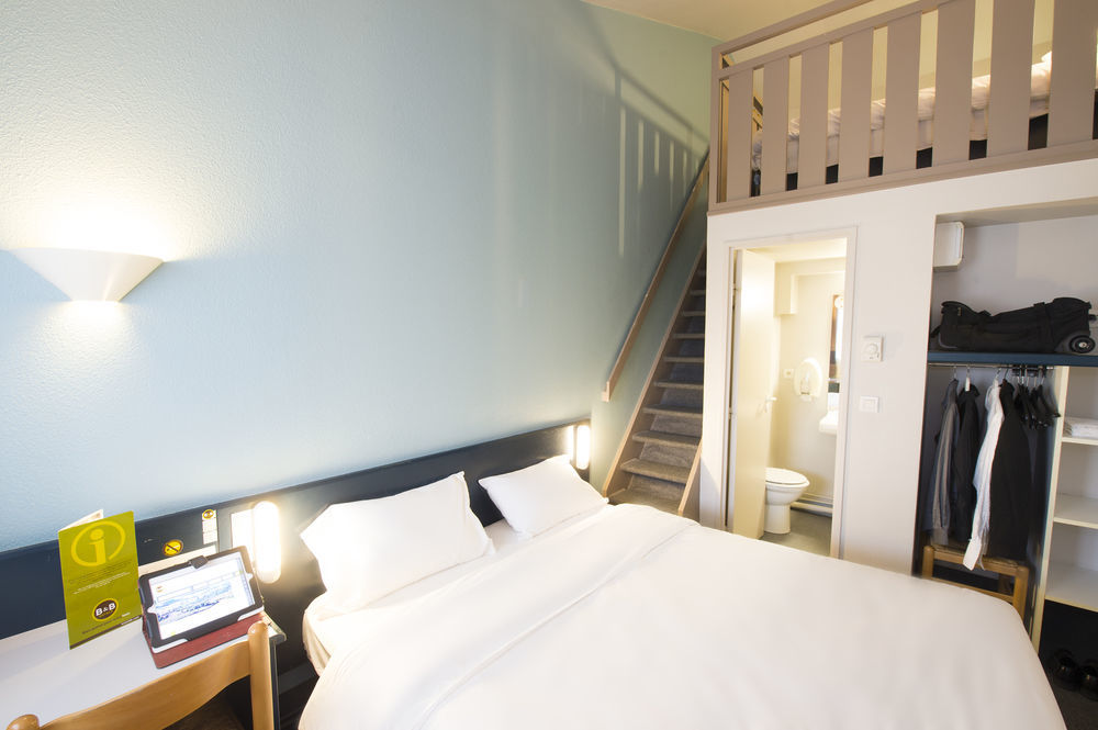 B&B Hôtel Moulins Toulon-sur-Allier Buitenkant foto